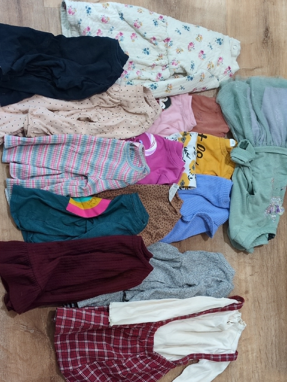 Bundle/Set Of 15 2T Winter Shirts And Dresses